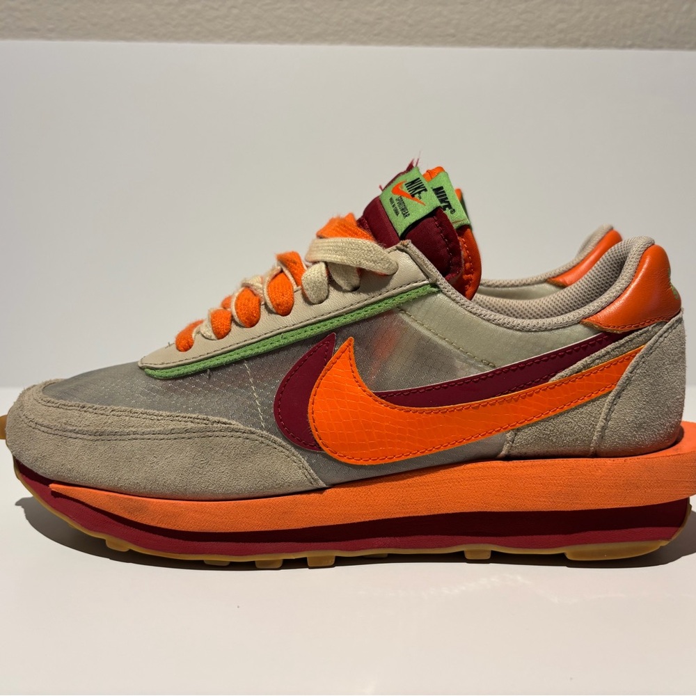 Nike LDWaffle x sacai x CLOT
Orange Blaze - Picture 4 of 12